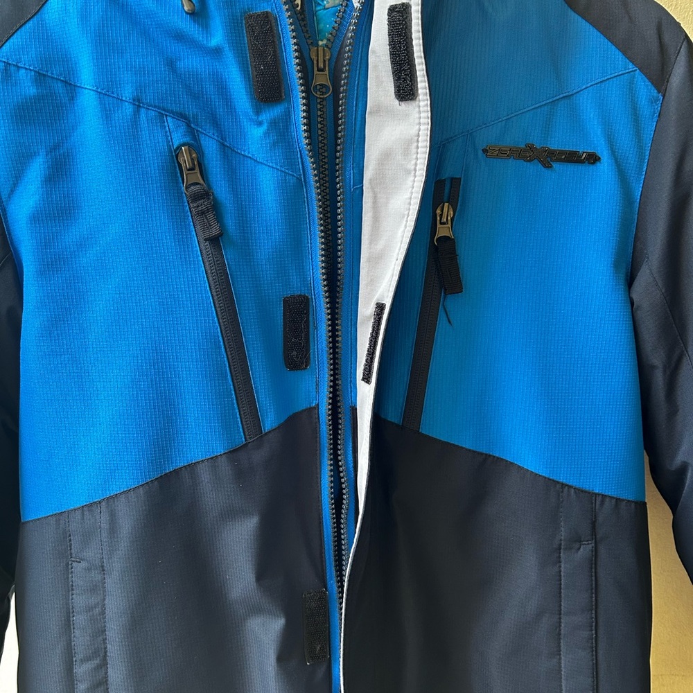 Boys ZeroXposur Thruster 3-in-1 System Jacket -Style: X54504K Color: Ocean - Picture 6 of 13